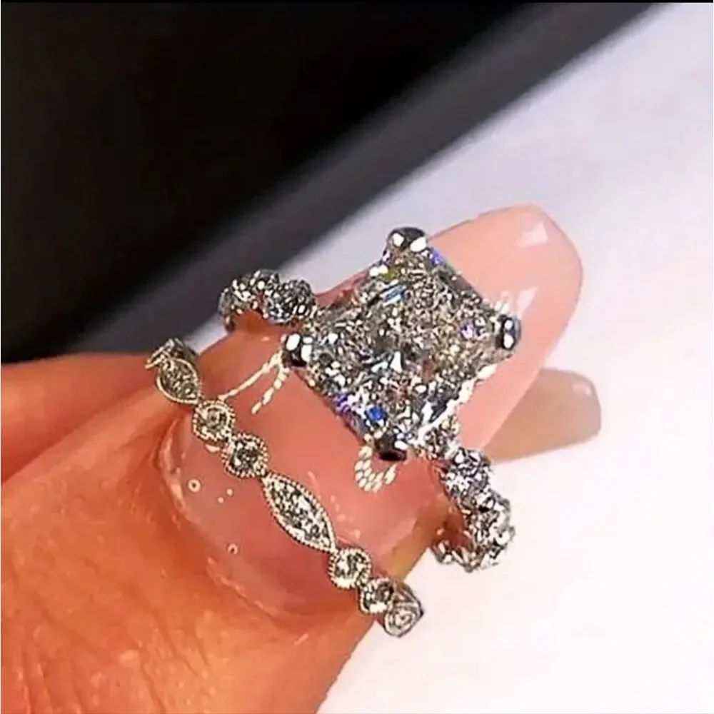 ✨️Delicate 2pcs/set Rings Square Cut Shiny Zircon Rings